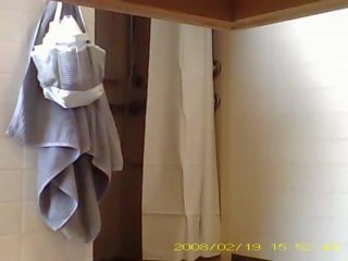 間諜 迷人 19 年 老 ms showering 在 宿舍 浴室