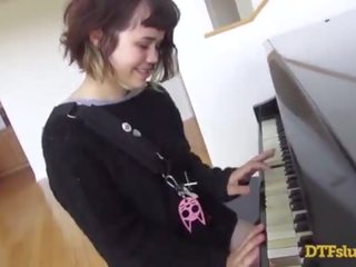 Yhivi clip tắt đàn piano kỹ năng followed qua thô x xếp hạng quay phim và kiêm hơn cô ấy đối mặt! - featuring: yhivi / james deen